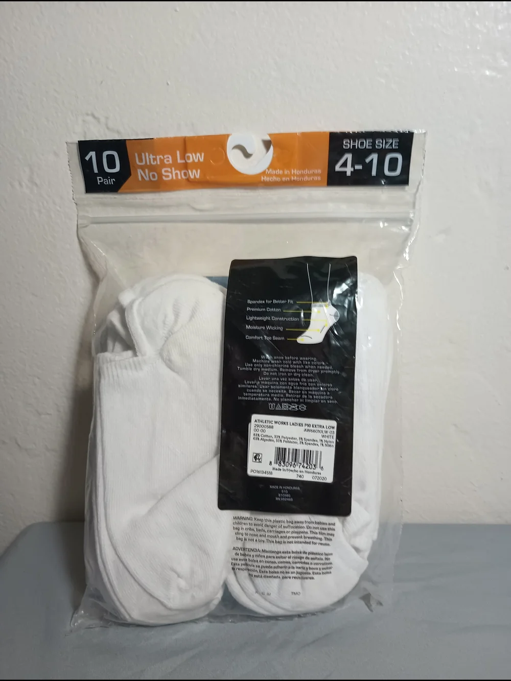 Athletic Works Women's White Ultra Low No Show Socks